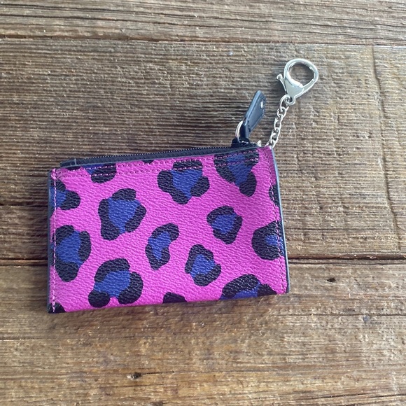 Vera Bradley purple & black cheetah print mini card holder wallet key chain - Picture 5 of 7